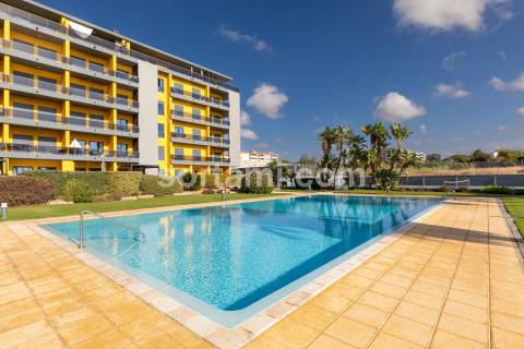 Apartamento T2 Venda em Quarteira,Loulé