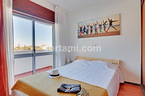 Apartamento T0 Venda em Quarteira,Loulé