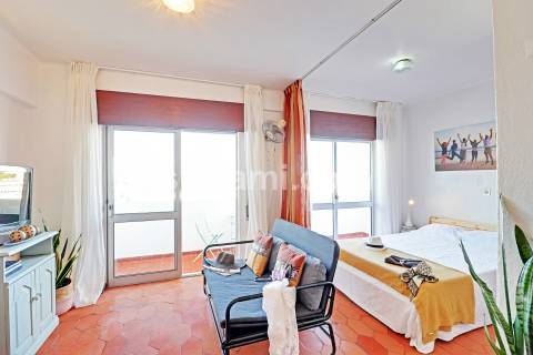 Apartamento T0 Venda em Quarteira,Loulé