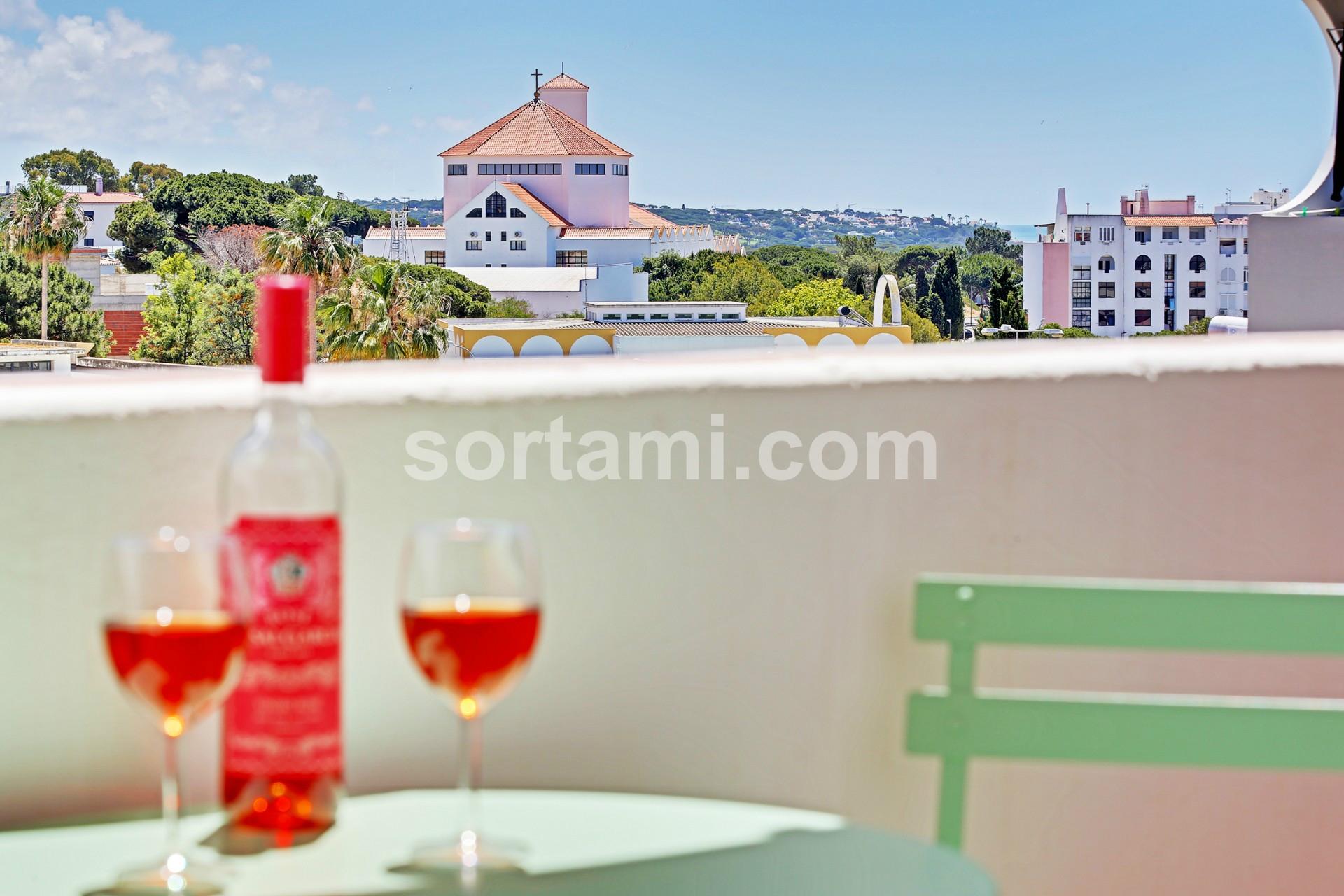 Apartamento T0 Venda em Quarteira,Loulé