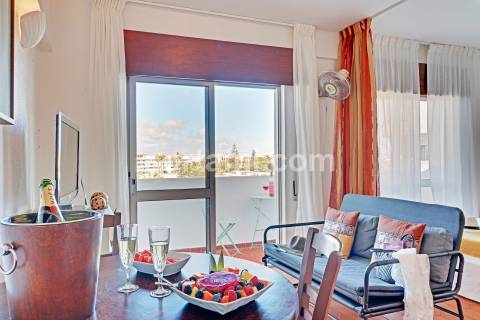 Apartamento T0 Venda em Quarteira,Loulé