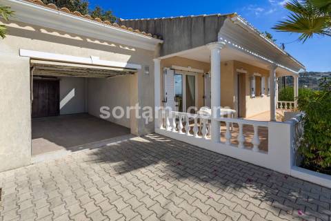 Moradia Isolada T3 Venda em Loulé (São Sebastião),Loulé