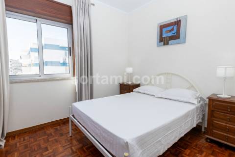 Apartamento T3 Venda em Quarteira,Loulé