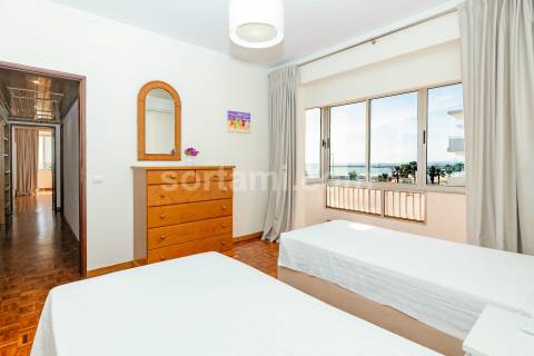 Apartamento T3 Venda em Quarteira,Loulé
