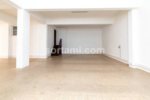 Loja  Venda em Quarteira,Loulé