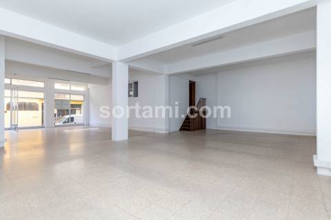 Loja  Venda em Quarteira,Loulé