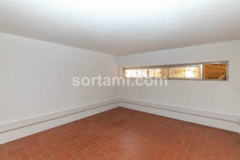 Loja  Venda em Quarteira,Loulé