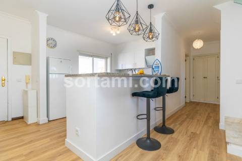 Apartamento T2 Venda em Quarteira,Loulé