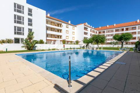 Apartamento T2 Venda em Quarteira,Loulé