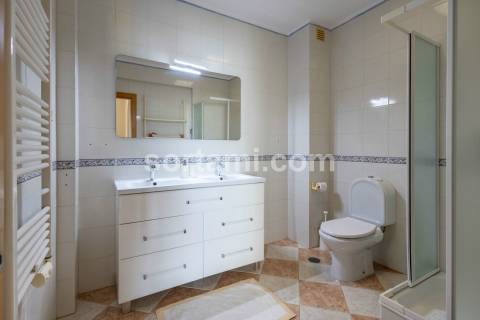 Apartamento T4 Venda em Quarteira,Loulé