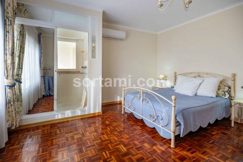 Apartamento T4 Venda em Quarteira,Loulé