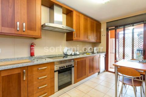 Moradia em Banda T3+1 Venda em Quarteira,Loulé