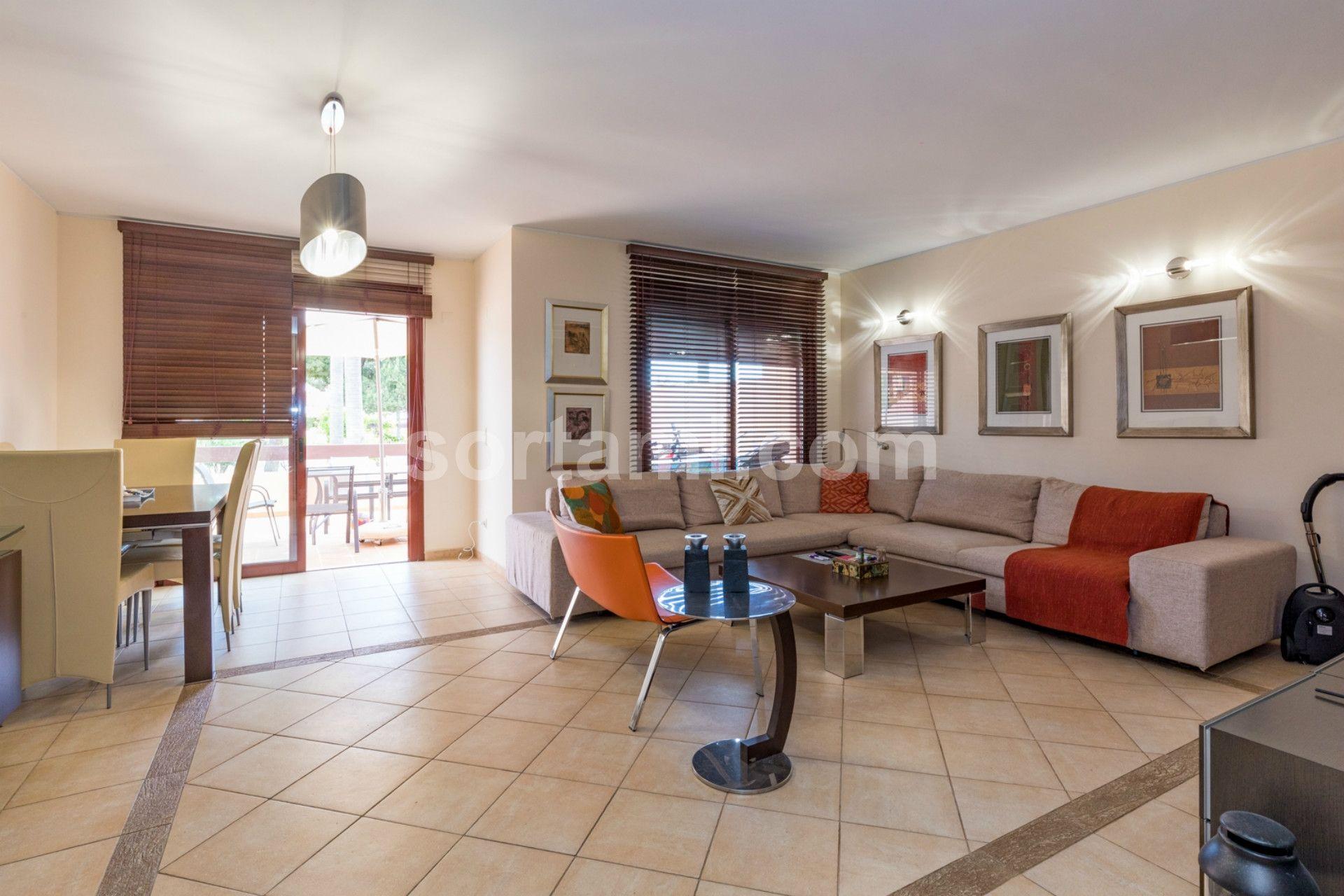 Moradia em Banda T3+1 Venda em Quarteira,Loulé