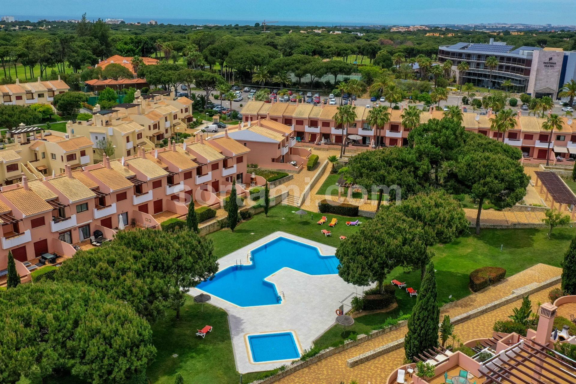 Moradia em Banda T3+1 Venda em Quarteira,Loulé