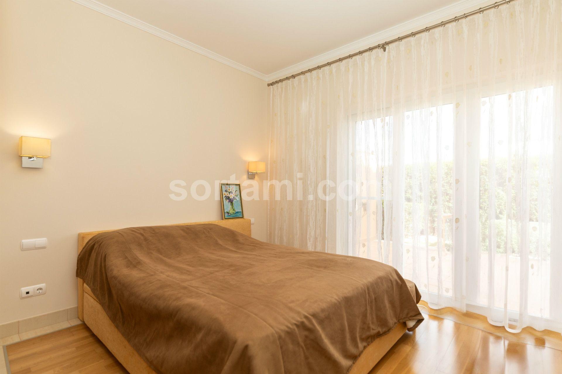 Moradia em Banda T3 Venda em Quarteira,Loulé