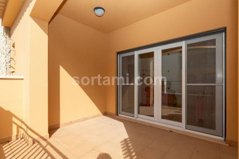 Moradia em Banda T3 Venda em Quarteira,Loulé