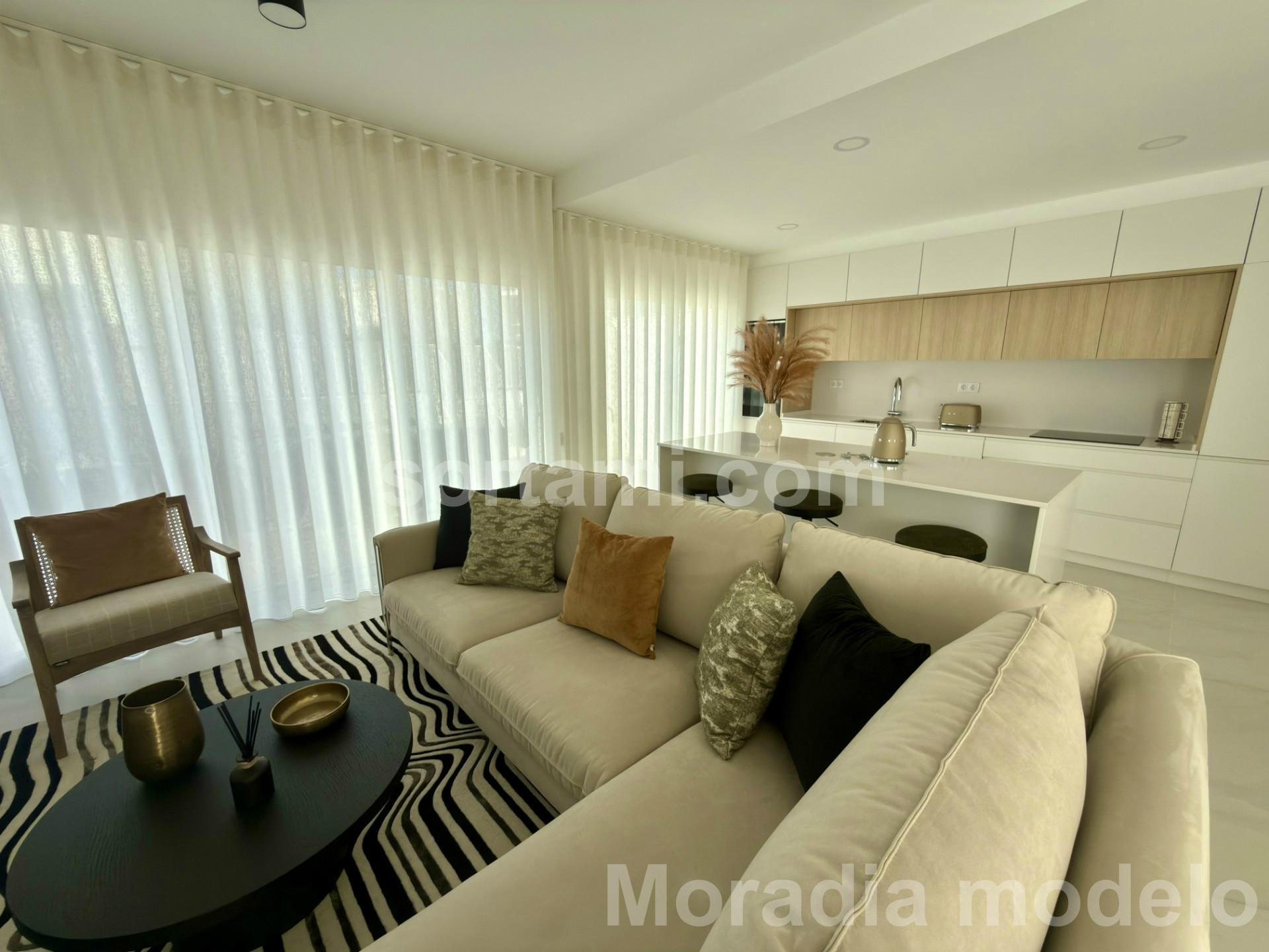 Moradia Geminada T3+1 Venda em Estômbar e Parchal,Lagoa (Algarve)