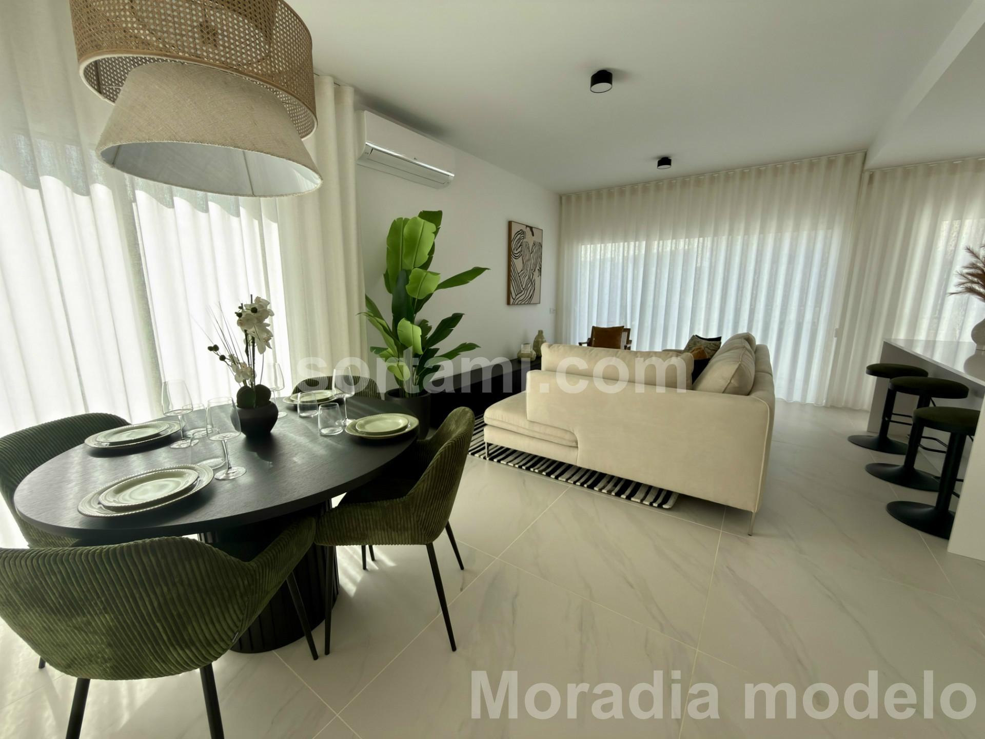 Moradia Geminada T3+1 Venda em Estômbar e Parchal,Lagoa (Algarve)