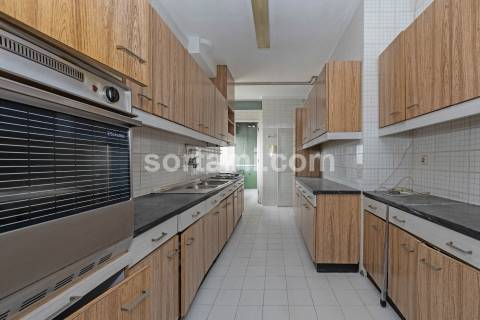 Apartamento T5 Venda em Cedofeita, Santo Ildefonso, Sé, Miragaia, São Nicolau e Vitória,Porto