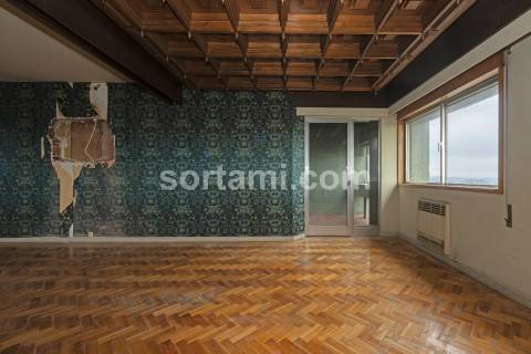 Apartamento T5 Venda em Cedofeita, Santo Ildefonso, Sé, Miragaia, São Nicolau e Vitória,Porto