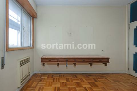Apartamento T5 Venda em Cedofeita, Santo Ildefonso, Sé, Miragaia, São Nicolau e Vitória,Porto
