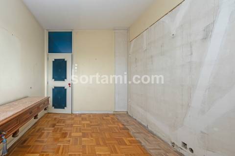 Apartamento T5 Venda em Cedofeita, Santo Ildefonso, Sé, Miragaia, São Nicolau e Vitória,Porto
