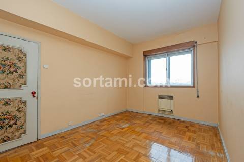 Apartamento T5 Venda em Cedofeita, Santo Ildefonso, Sé, Miragaia, São Nicolau e Vitória,Porto