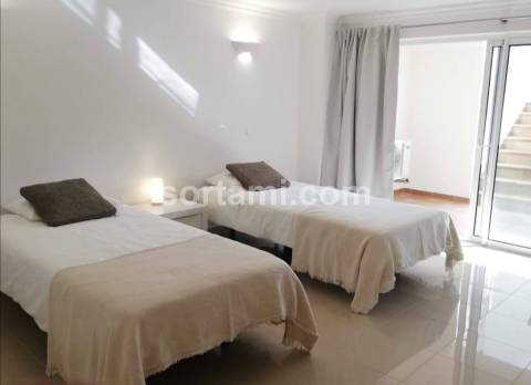 Moradia em Banda T2+1 Venda em Boliqueime,Loulé