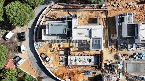 Moradia Isolada T4 Venda em Quarteira,Loulé