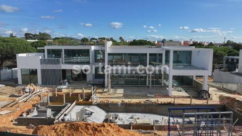 Moradia Isolada T4 Venda em Quarteira,Loulé