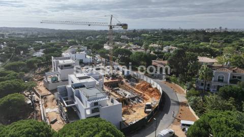 Moradia Isolada T4 Venda em Quarteira,Loulé