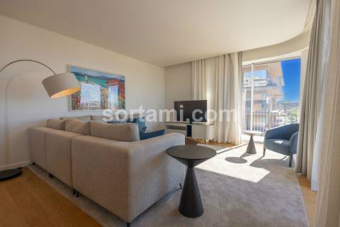 Apartamento T4 Arrendamento em Quarteira,Loulé