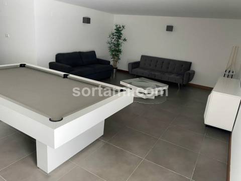 Moradia Geminada T2 Arrendamento em Almancil,Loulé