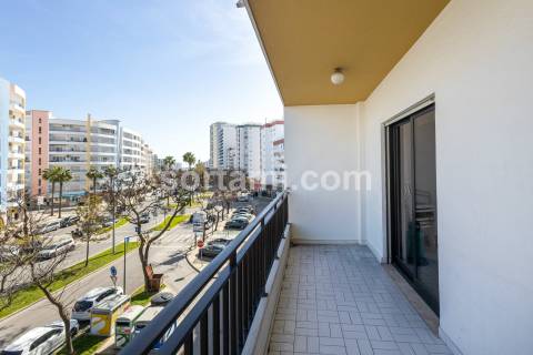 Apartamento T2 Venda em Quarteira,Loulé