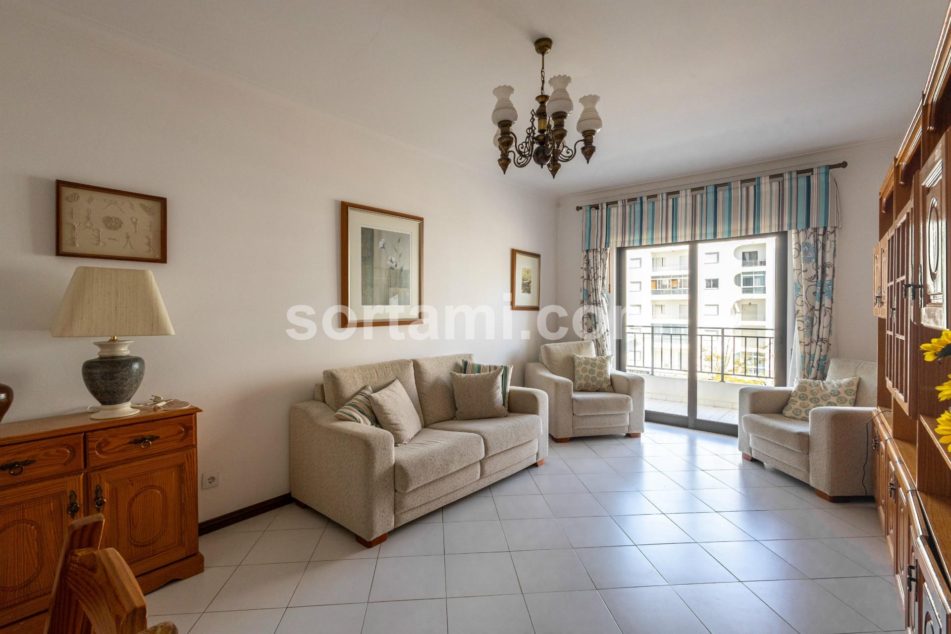 Apartamento T2 Venda em Quarteira,Loulé