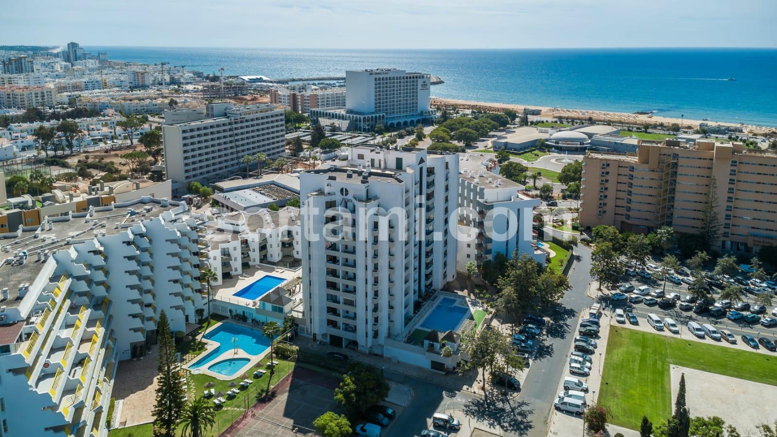 Loja  Venda em Quarteira,Loulé