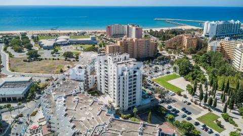 Loja  Venda em Quarteira,Loulé