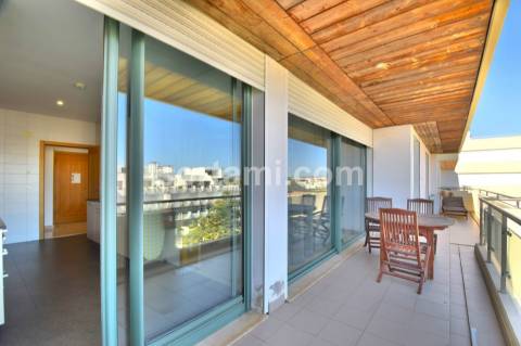 Apartamento T2 Venda em Quarteira,Loulé