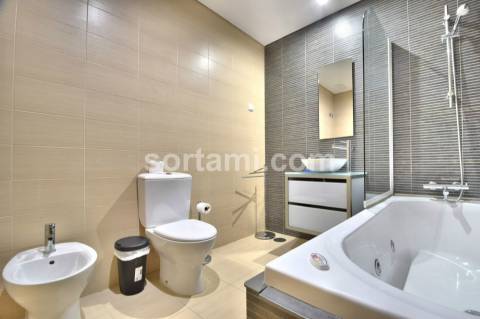 Apartamento T2 Venda em Quarteira,Loulé