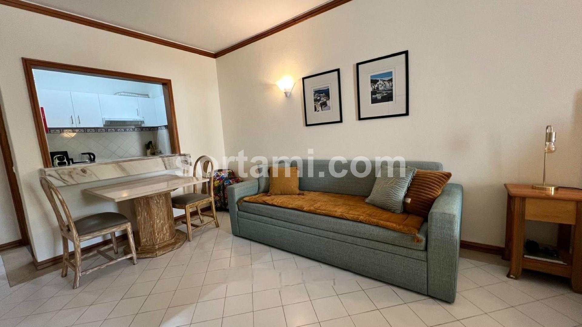 Apartamento T0 Venda em Albufeira e Olhos de Água,Albufeira