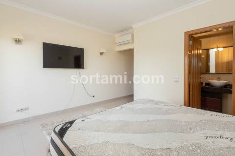 Moradia em Banda T2+2 Venda em Quarteira,Loulé