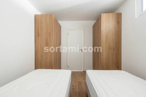 Moradia em Banda T5 Venda em Albufeira e Olhos de Água,Albufeira