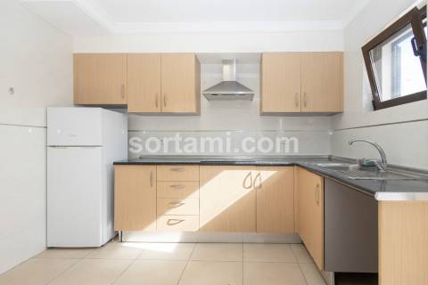 Apartamento T2 Venda em Quarteira,Loulé