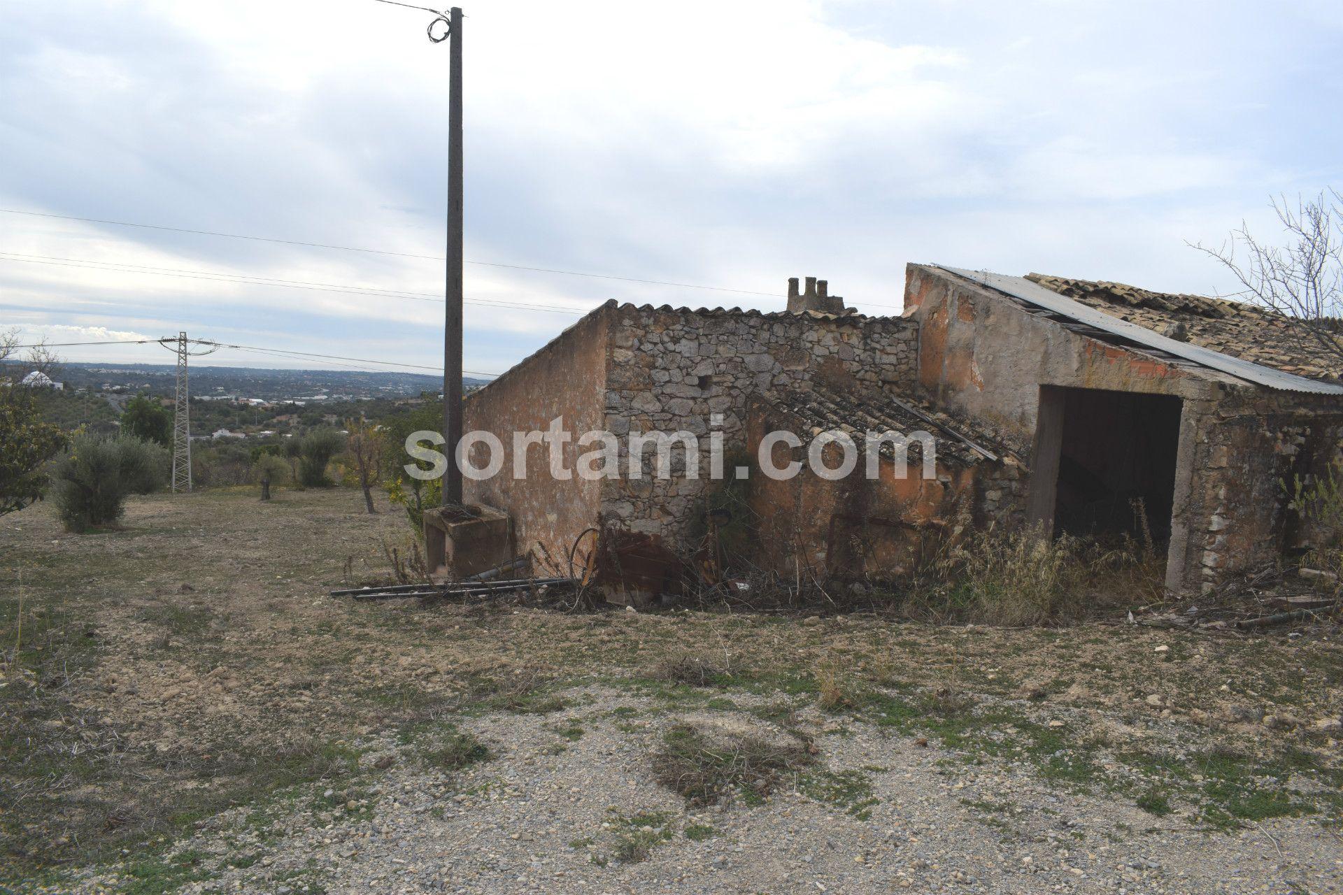 Moradia Devoluta T3 Venda em Loulé (São Sebastião),Loulé