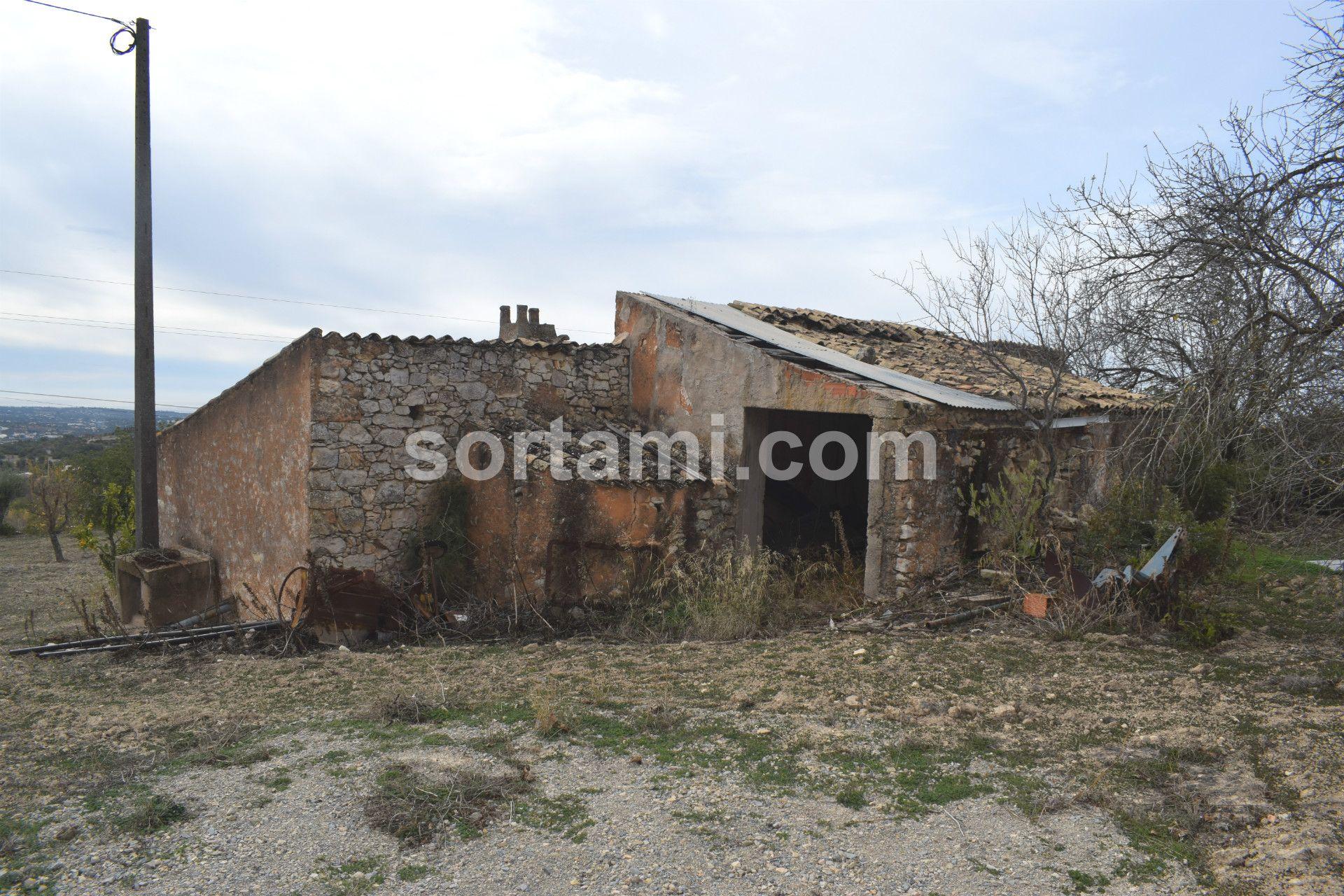Moradia Devoluta T3 Venda em Loulé (São Sebastião),Loulé