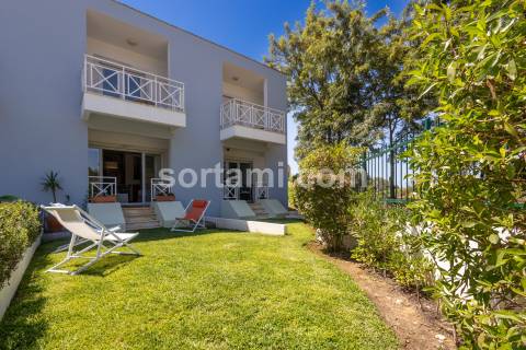 Moradia em Banda T2 Venda em Quarteira,Loulé