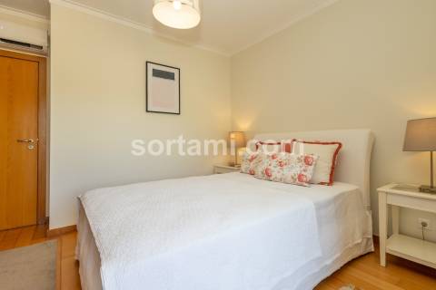 Moradia em Banda T2 Venda em Quarteira,Loulé