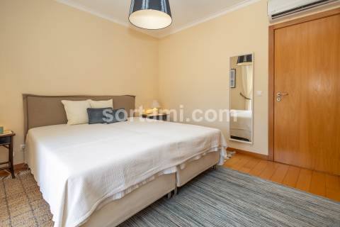 Moradia em Banda T2 Venda em Quarteira,Loulé