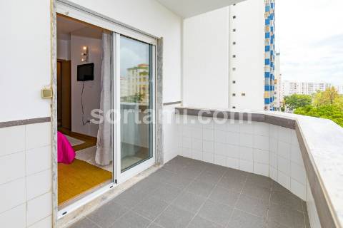 Apartamento T2 Venda em Quarteira,Loulé