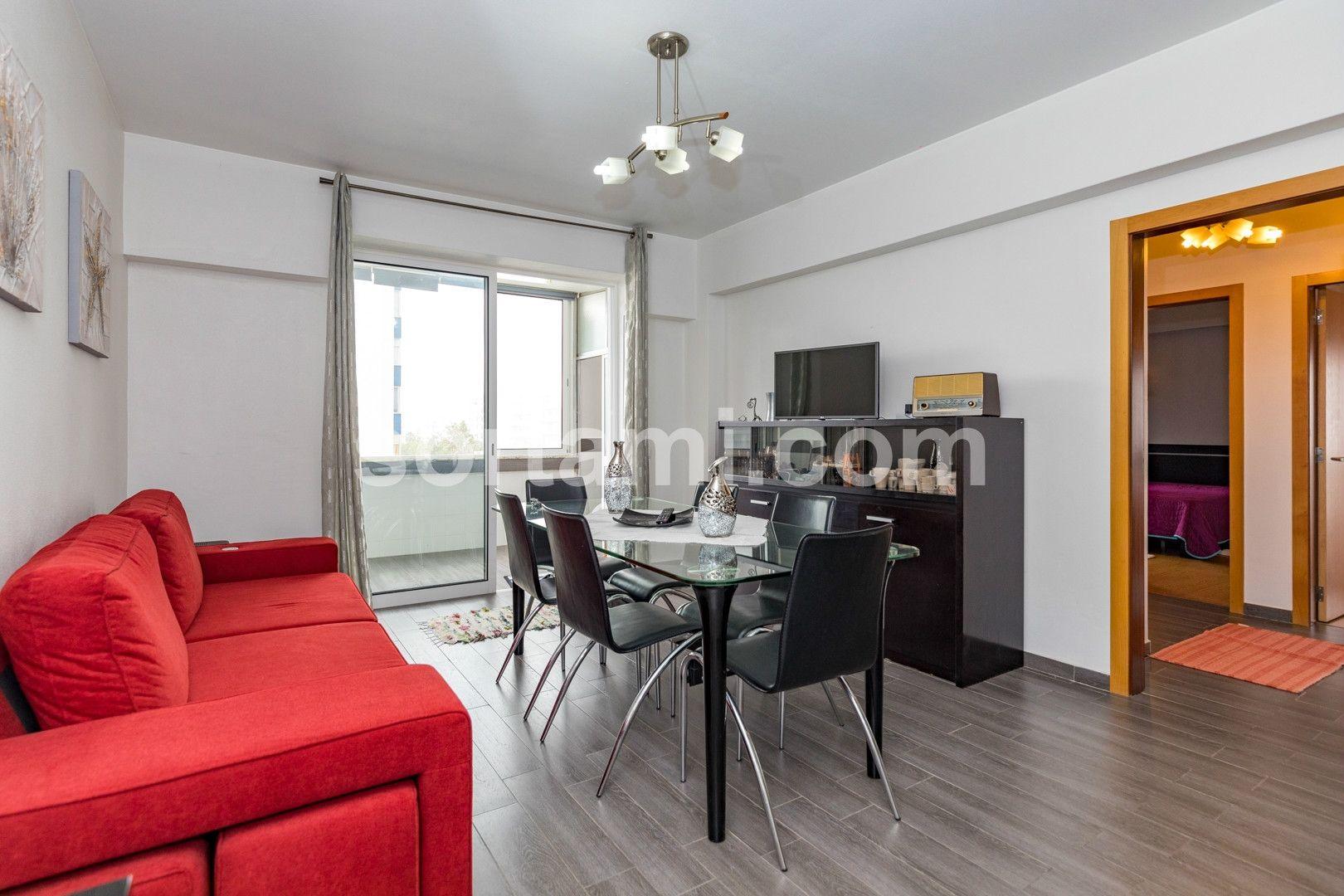 Apartamento T2 Venda em Quarteira,Loulé